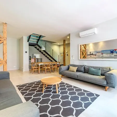 Guestready - Newly Renovated 3br - Chiado Apartamento Lisboa